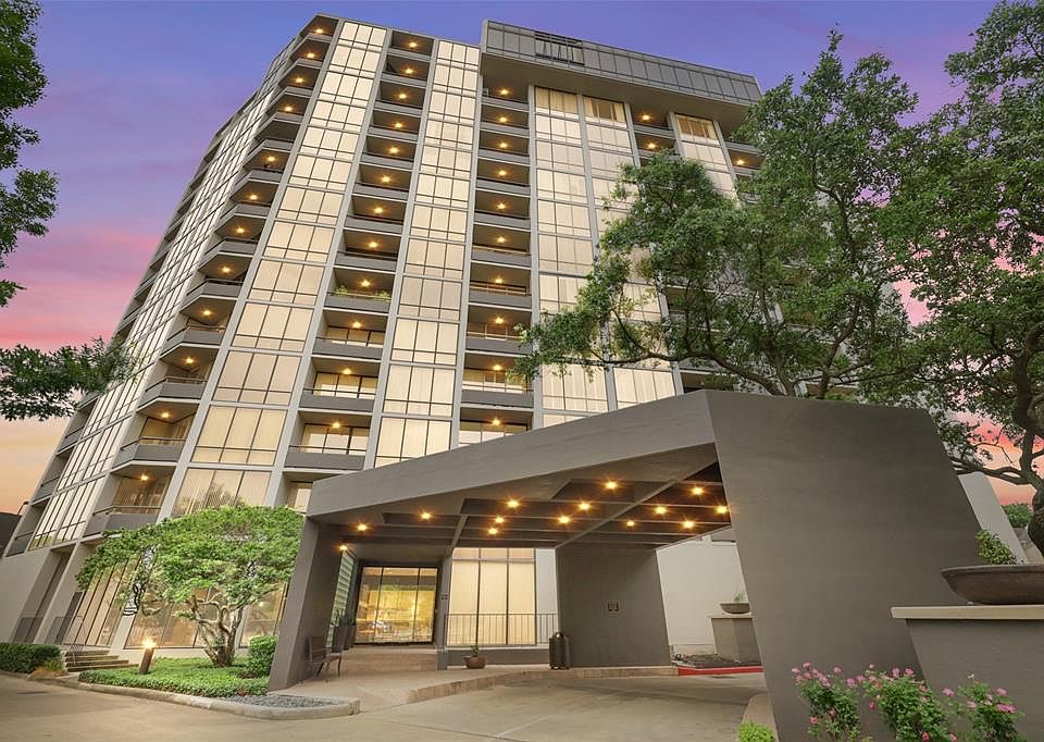 1st image of 1111 Bering Dr Unit 1105