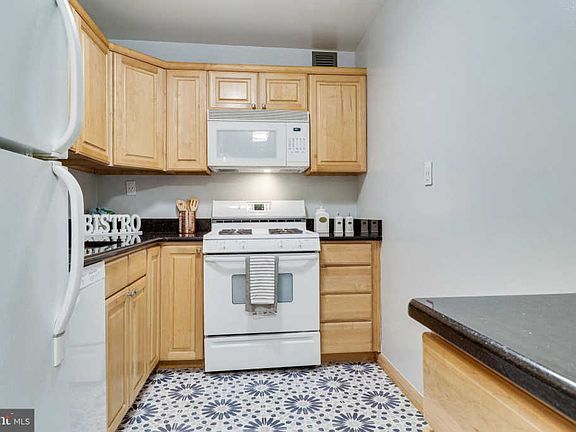 3rd image of 801 N Pitt St APT 708