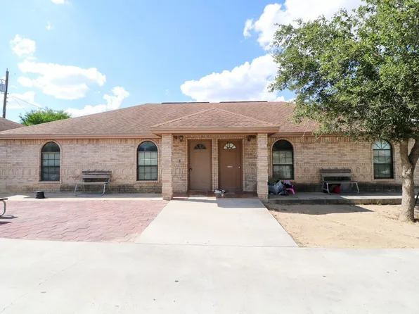 1105 Carla St, Zapata, TX 78076