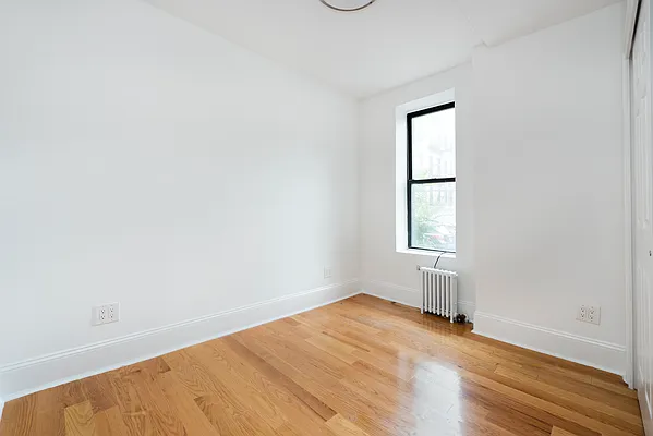 Rented by Bold New York | media 7