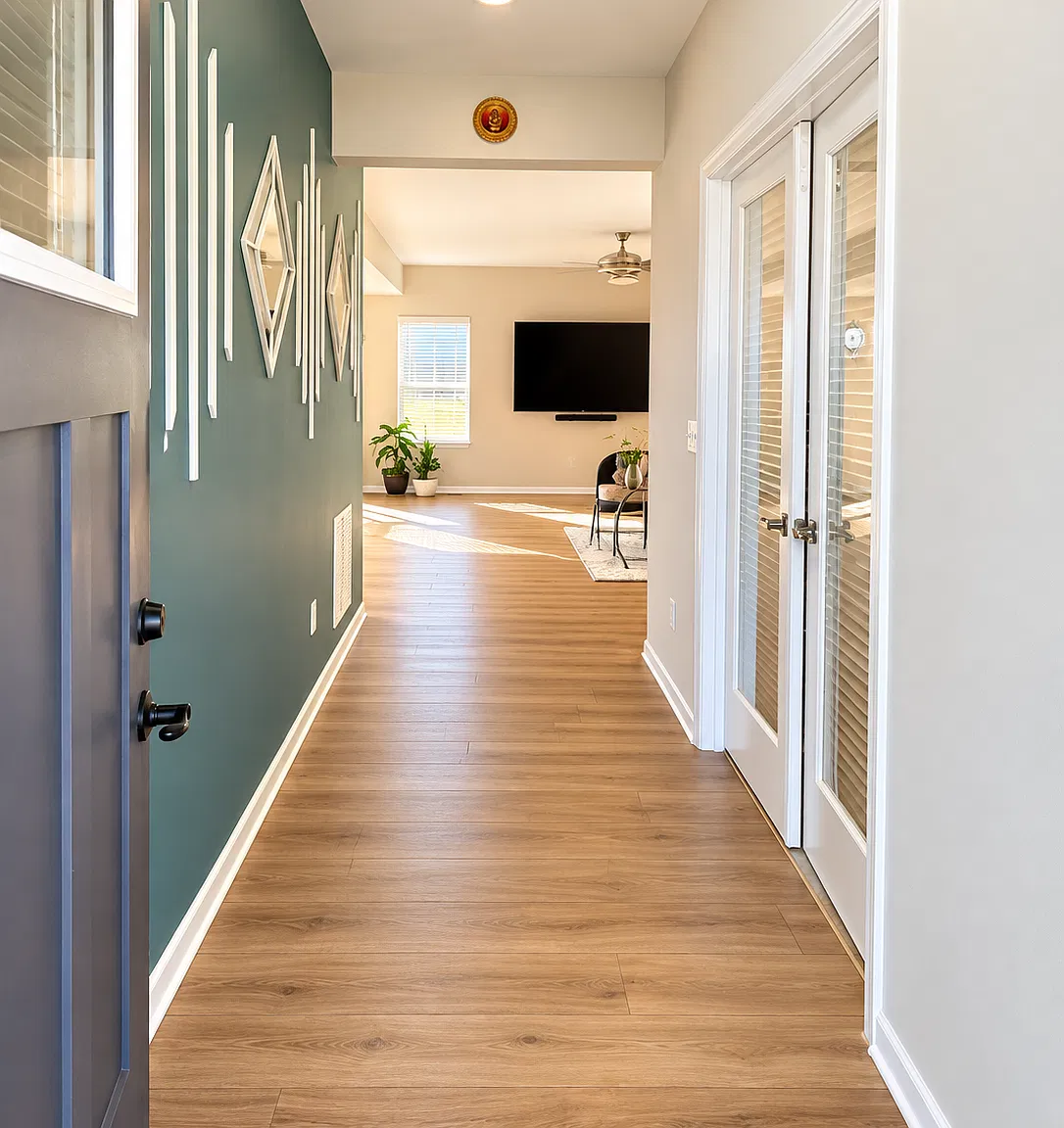 4 bed, 3.5 bath, 3654 sqft, $3,300 — Photo 3