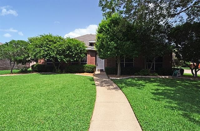 1st image of 3900 Shackelford Dr