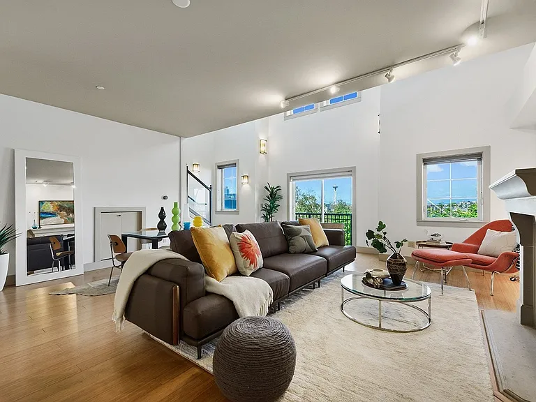 745 Bellevue Ave E #109 — Photo 4