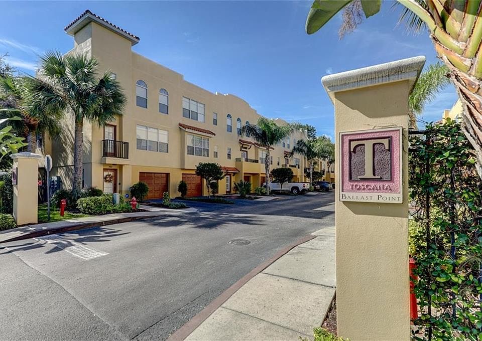 1st image of 3104 Toscana Cir