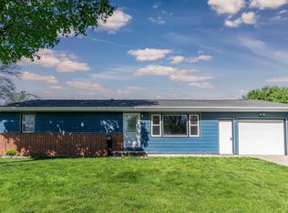 111 Ridge St, Reinbeck, IA 50669