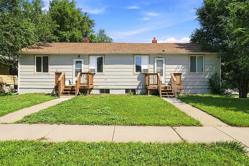 1st image of 904 Willsie Ave #2