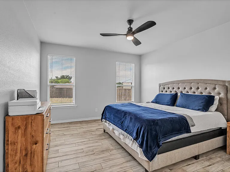 2726 Shirley Dr — Photo 14