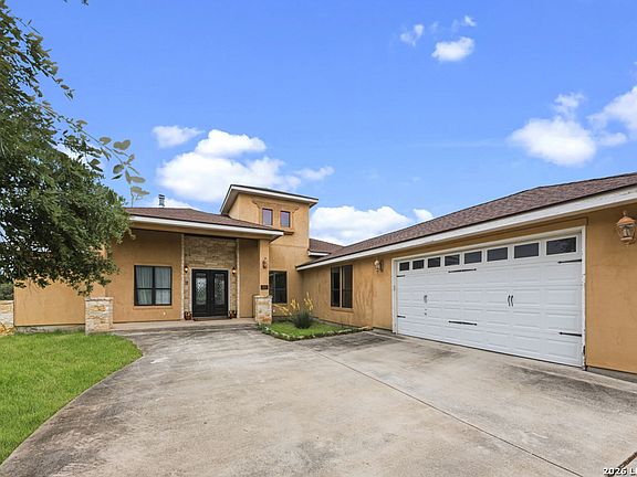 5th image of 951 Private Road 3702
