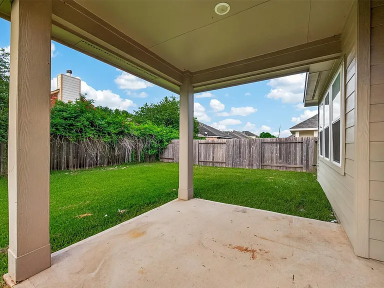 6126 Prince Place Dr — Photo 35
