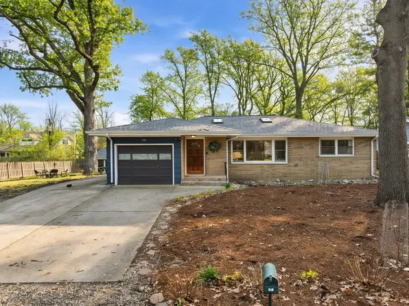 321 S Taylor St, New Buffalo, MI 49117