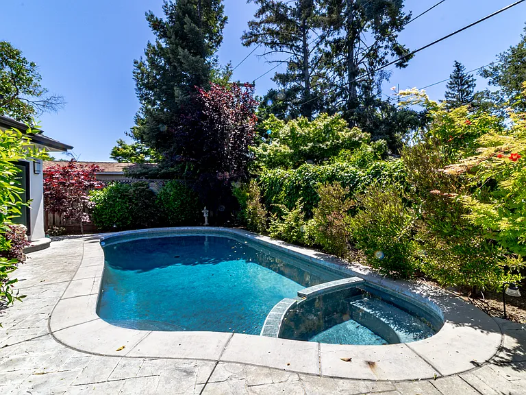 1452 Fallen Leaf Ln — Photo 4