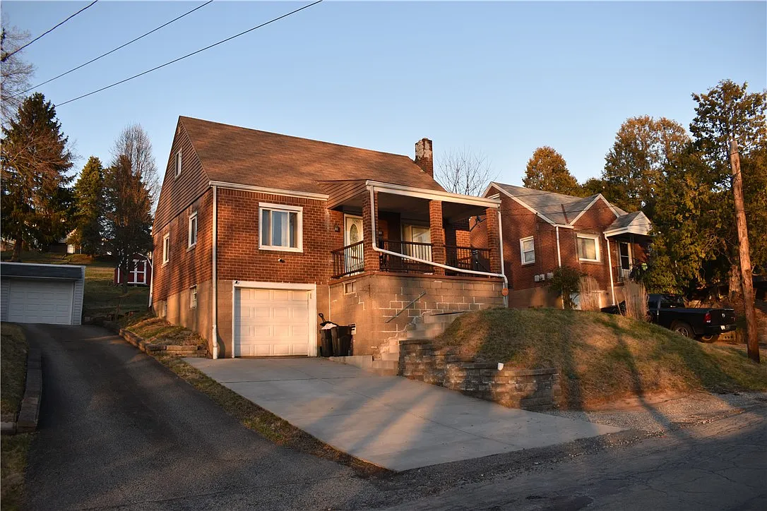 3207 Cypress St photo 1