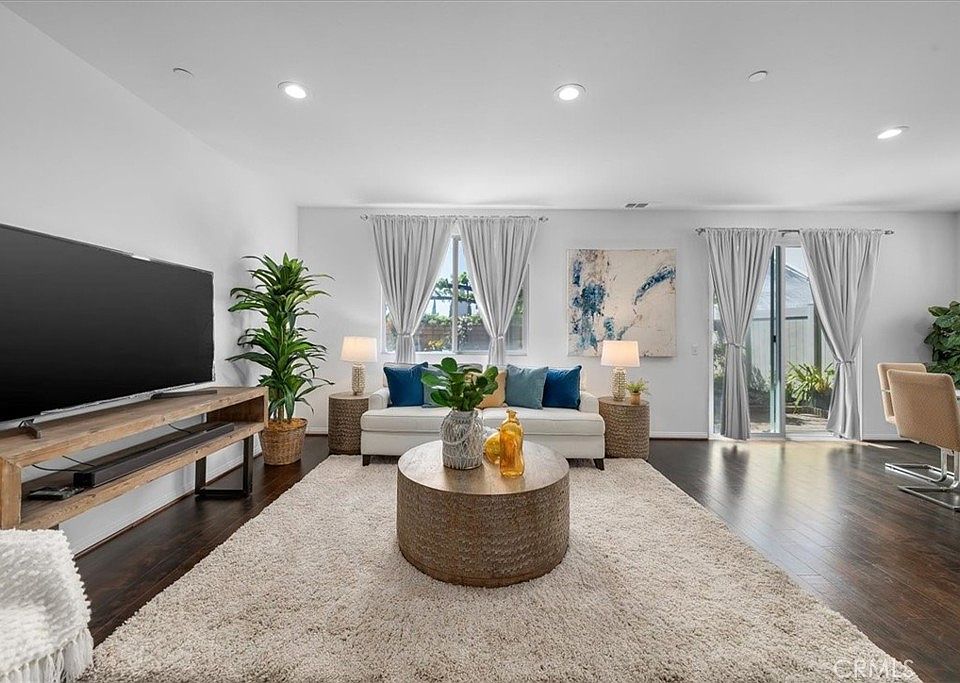 1st image of 11913 Manzanilla Ln