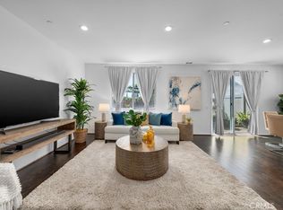 11913 Manzanilla Ln, Los Angeles, CA 90047