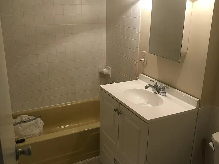 500 N Lemon St #B10 — Photo 10