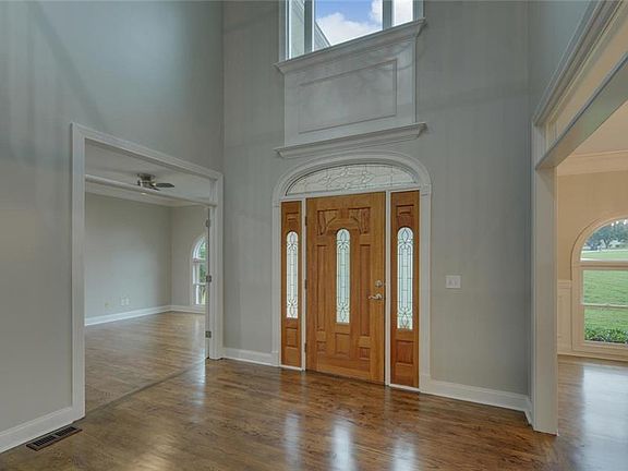 4th image of 3649 SW Brownwell Ct