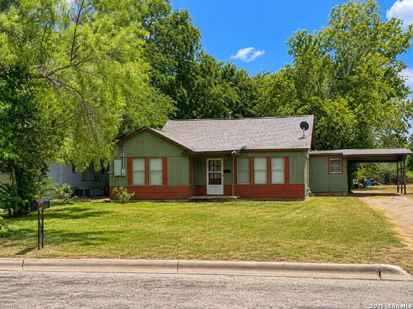1117 30TH ST, Hondo, TX 78861