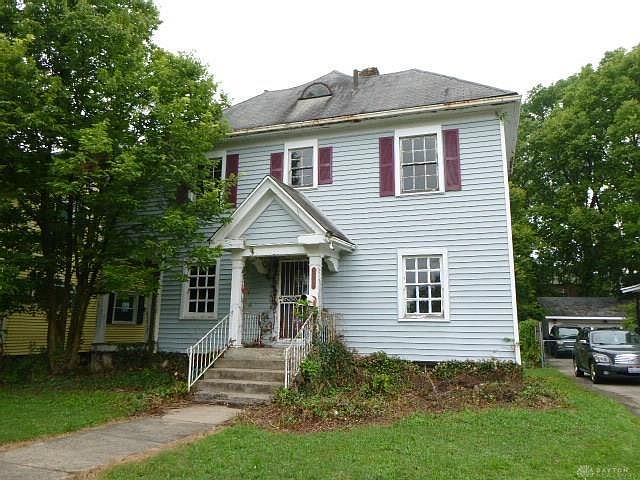 1st image of 1555 N Euclid Ave