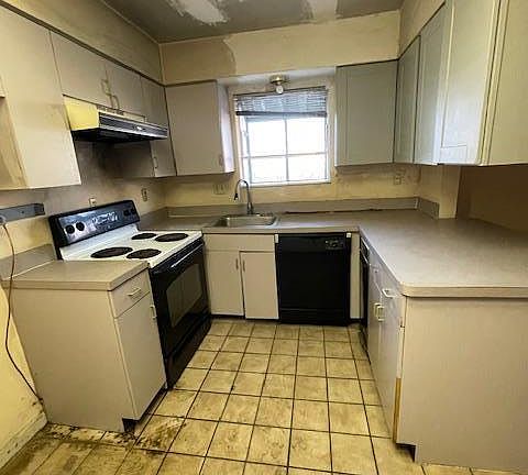 4th image of 5003 Tyus Ct