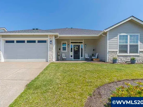414 NW Cascade Mountain Dr, Dallas, OR 97338