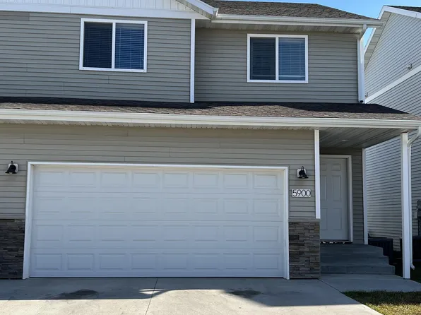 5900 36th St S, Fargo, ND 58104