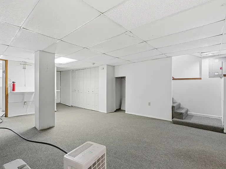 790 Highland Ave — Photo 18