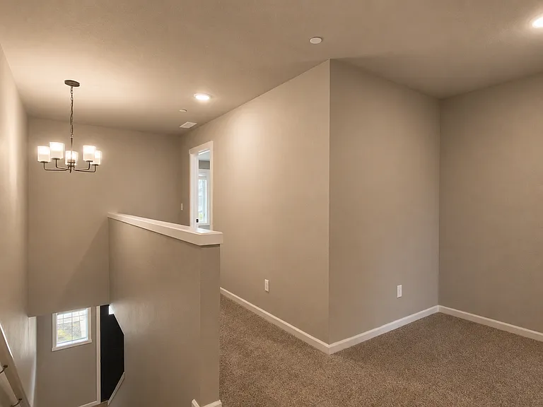 13121 NE 71st Pl — Photo 12