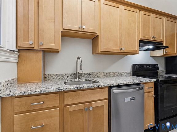 5th image of 112 N Morris St