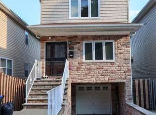 174 Fingerboard Rd, Staten Island, NY 10305