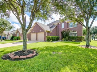 8702 Candleshine Cir, Houston, TX 77095