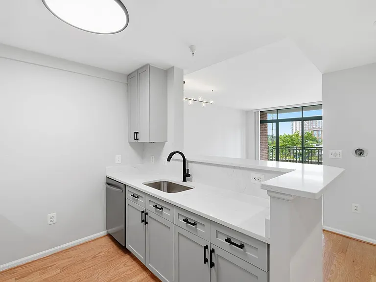 11700 Old Georgetown Rd #214 — Photo 1