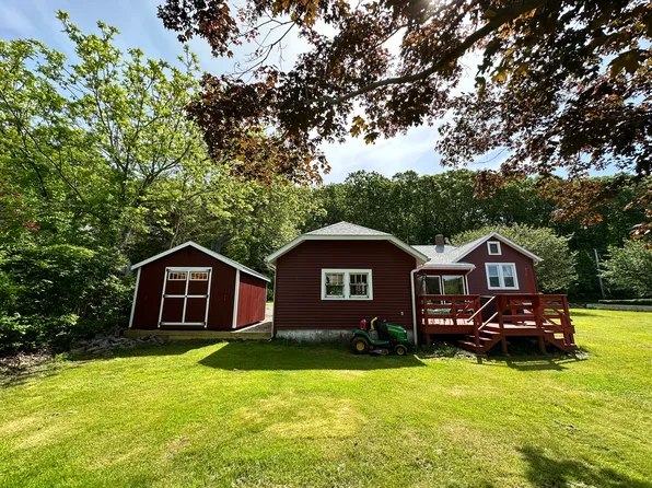 64 Flanders Rd, Niantic, CT 06357