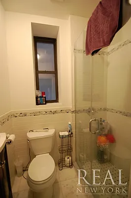 Rented by REAL New York | media 10