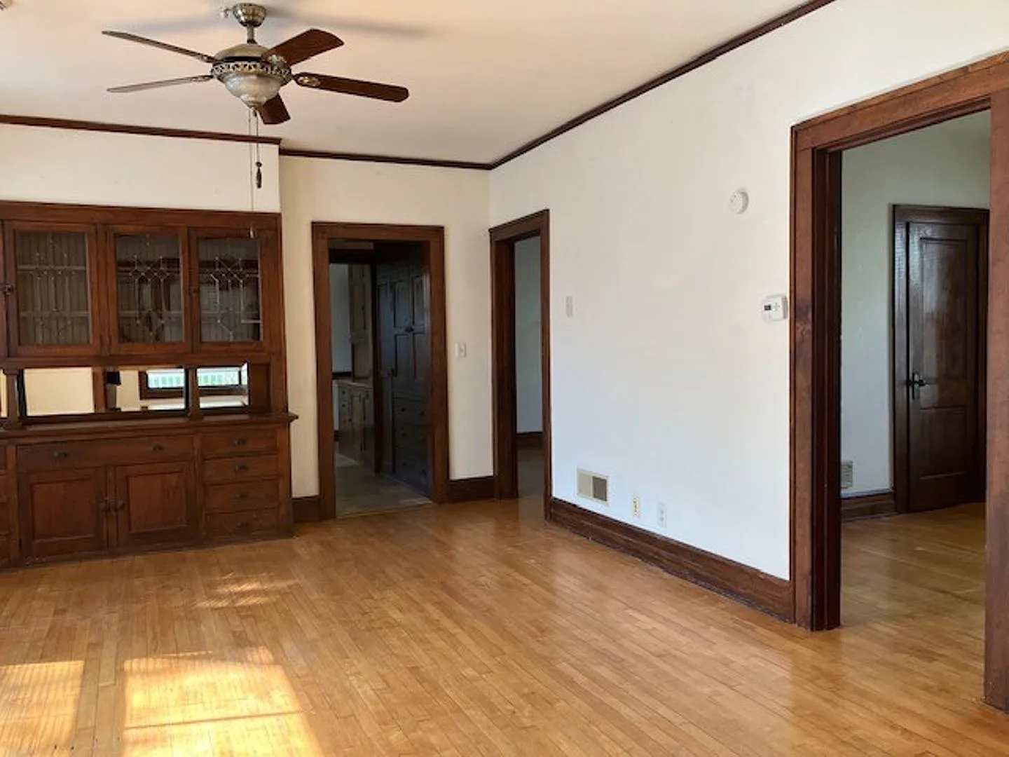 Baecher - 217-219 W Chestnut St — Photo 3