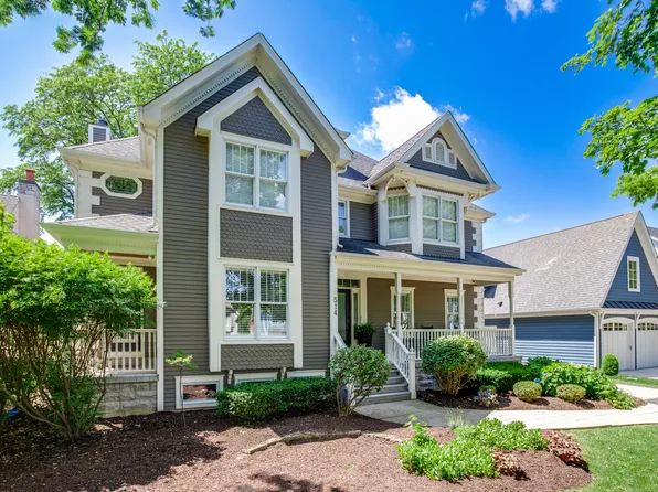 514 W Benton Ave, Naperville, IL 60540