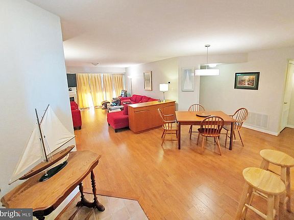 4th image of 7014 Channel Village Ct APT T1