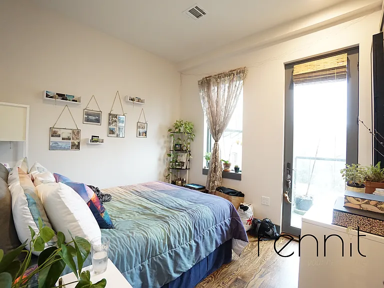 272 Throop Ave #3R — Photo 18