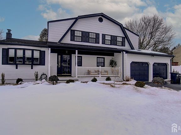 2nd image of 31 Wolfpack Rd