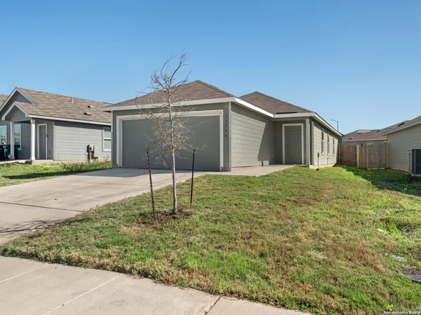 13354 Furyk, San Antonio, TX 78221