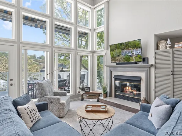 1191 Buckingham Dr Unit 1, Camdenton, MO 65020