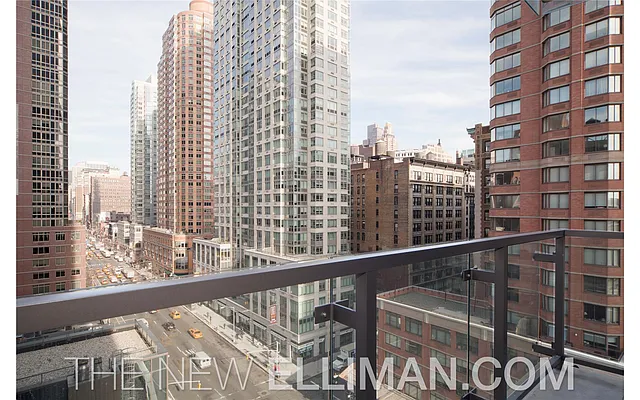 Rented by Douglas Elliman | media 20
