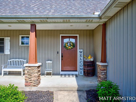 3rd image of 6041 Sheldon Oak Dr