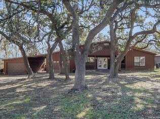 413 Rambling Dr, Canyon Lake, TX 78133