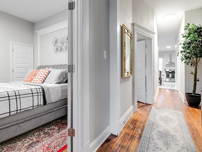 3313 Ellwood Ave #1 — Photo 4