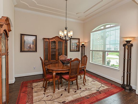 5th image of 1814 Carriage Oaks Ln