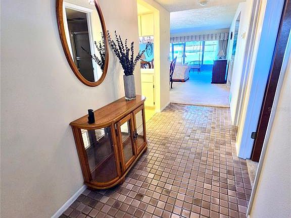 4th image of 7614 RADCLIFFE CIRCLE #110B