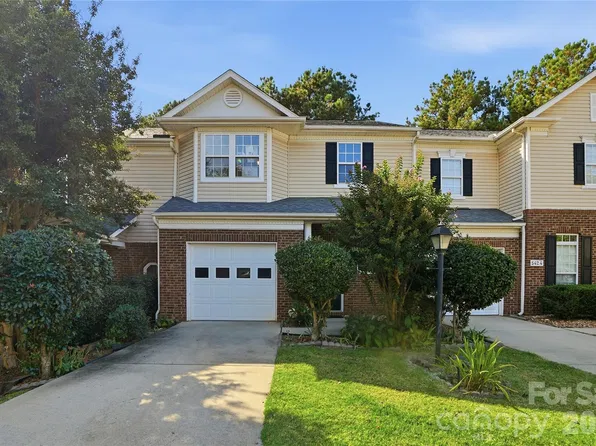 5426 Johnston Mill Ct, Charlotte, NC 28269