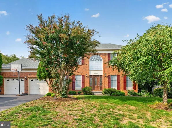 43602 Millay Ct, Ashburn, VA 20147