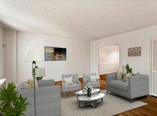 554 Beverly Rd, Teaneck, NJ 07666