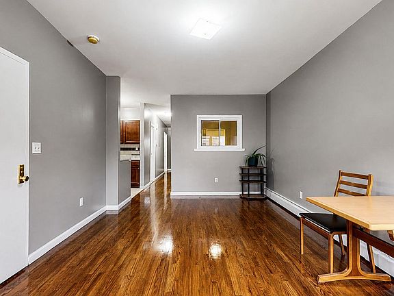 3rd image of 613 Southern Blvd APT 3